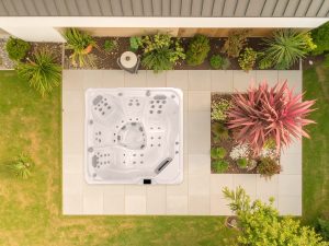 Equinox Hot Tub EQ570 Pro - 32 amp with Touch Screen Whatspa Best Buy