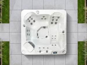 SB645-L HSG282 Hot Tub