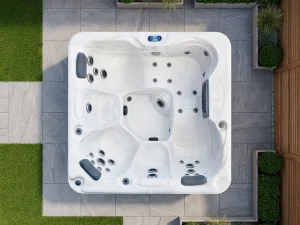 552-DL - 13 amp Sun Beach Spa Hot Tub
