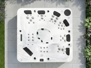 962-DL - 32 amp Sun Beach Hot Tub